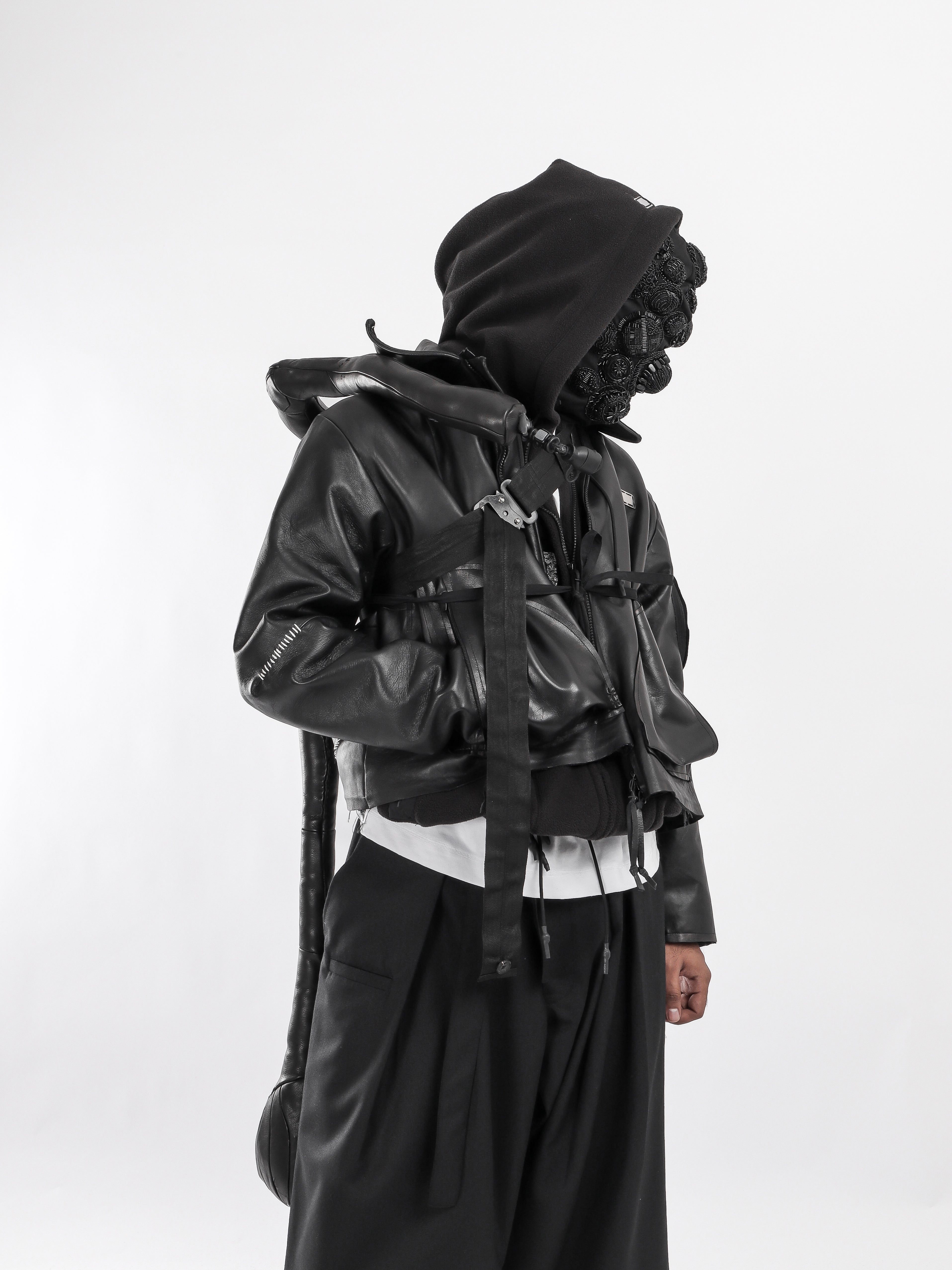 SHOULDER HYDRATION PACK