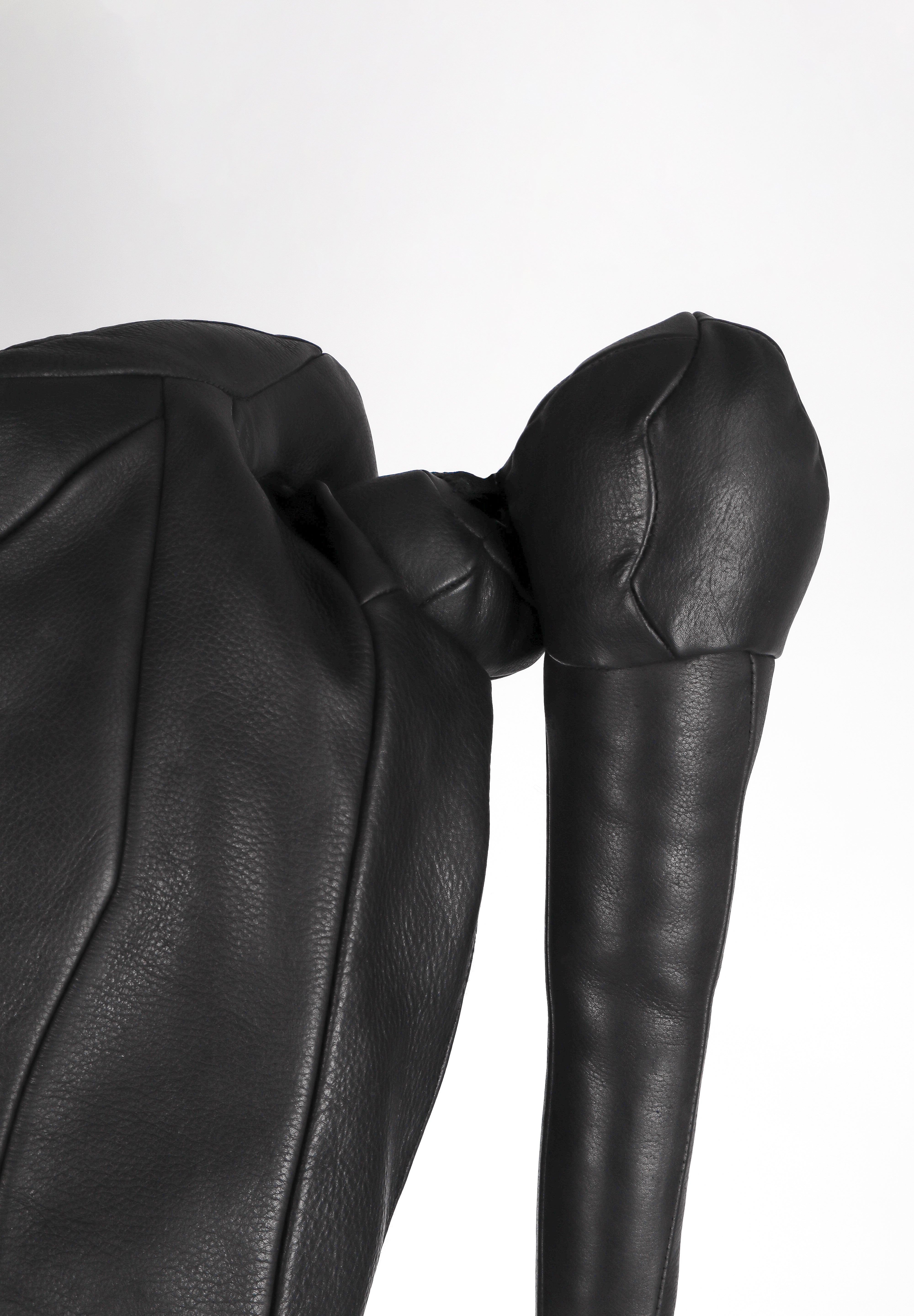 SHOULDER HYDRATION PACK