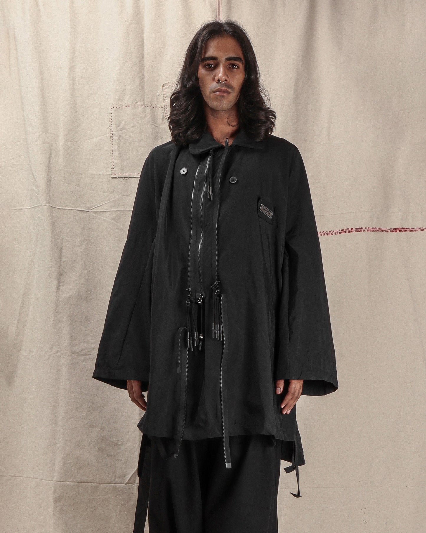 CONVERTIBLE ZIPPER COAT - GARUDA