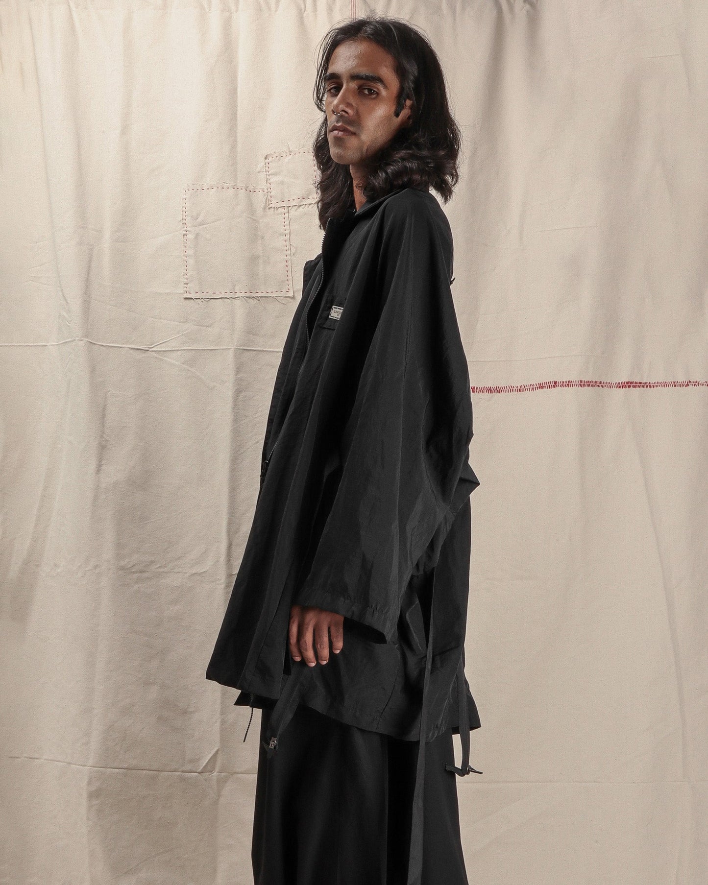 CONVERTIBLE ZIPPER COAT - GARUDA