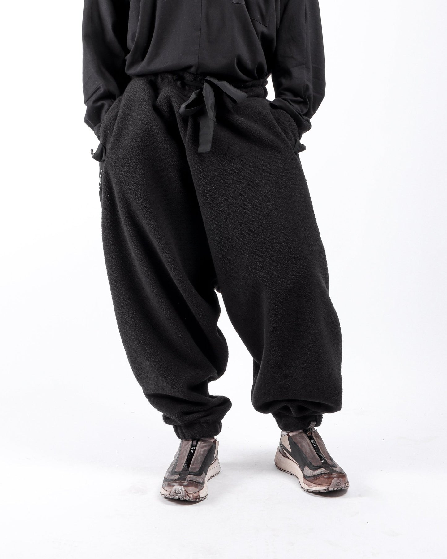 Fleece Cargo Sweatpants - GARUDA
