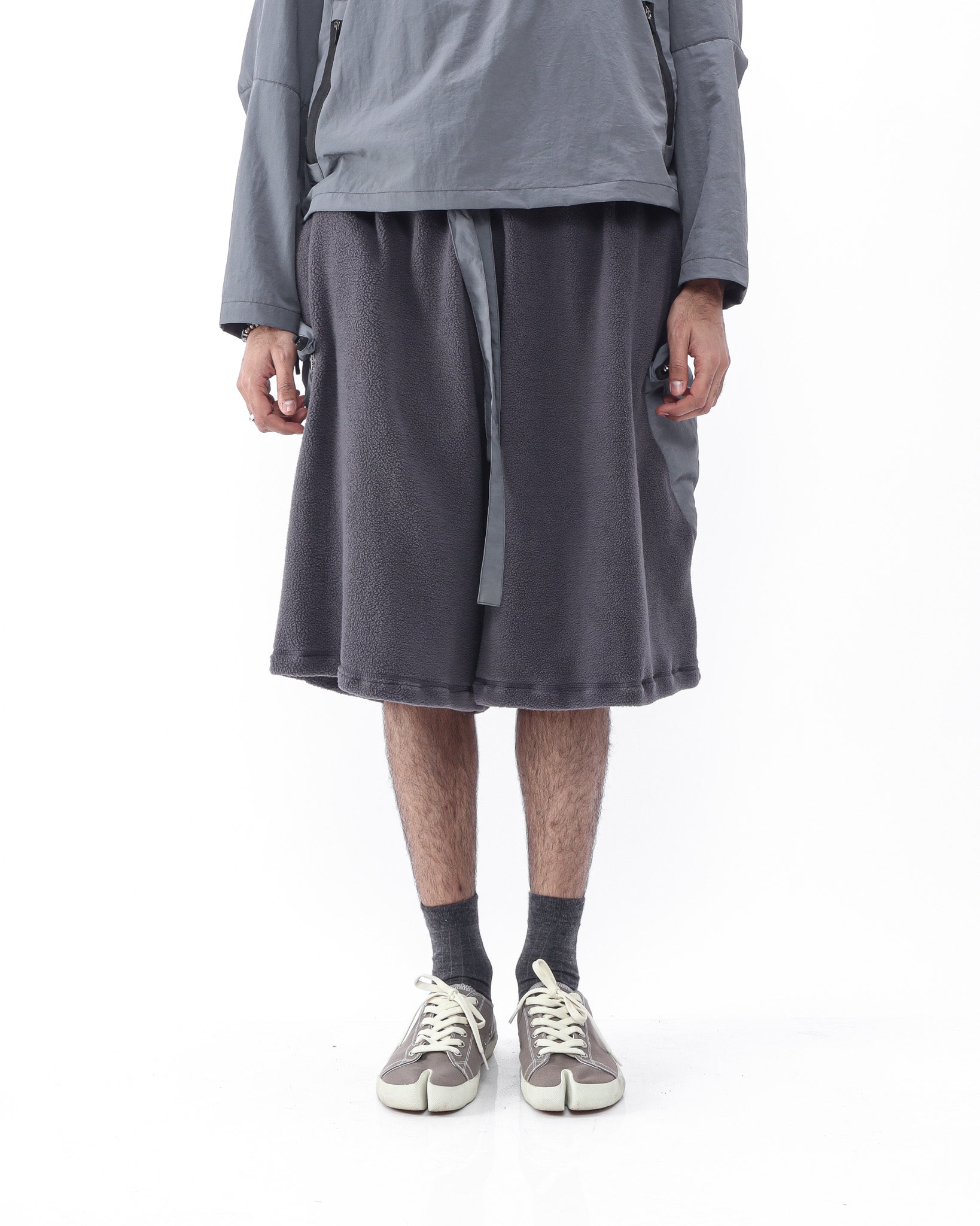 Fleece Cargo Sweatshorts - Grey