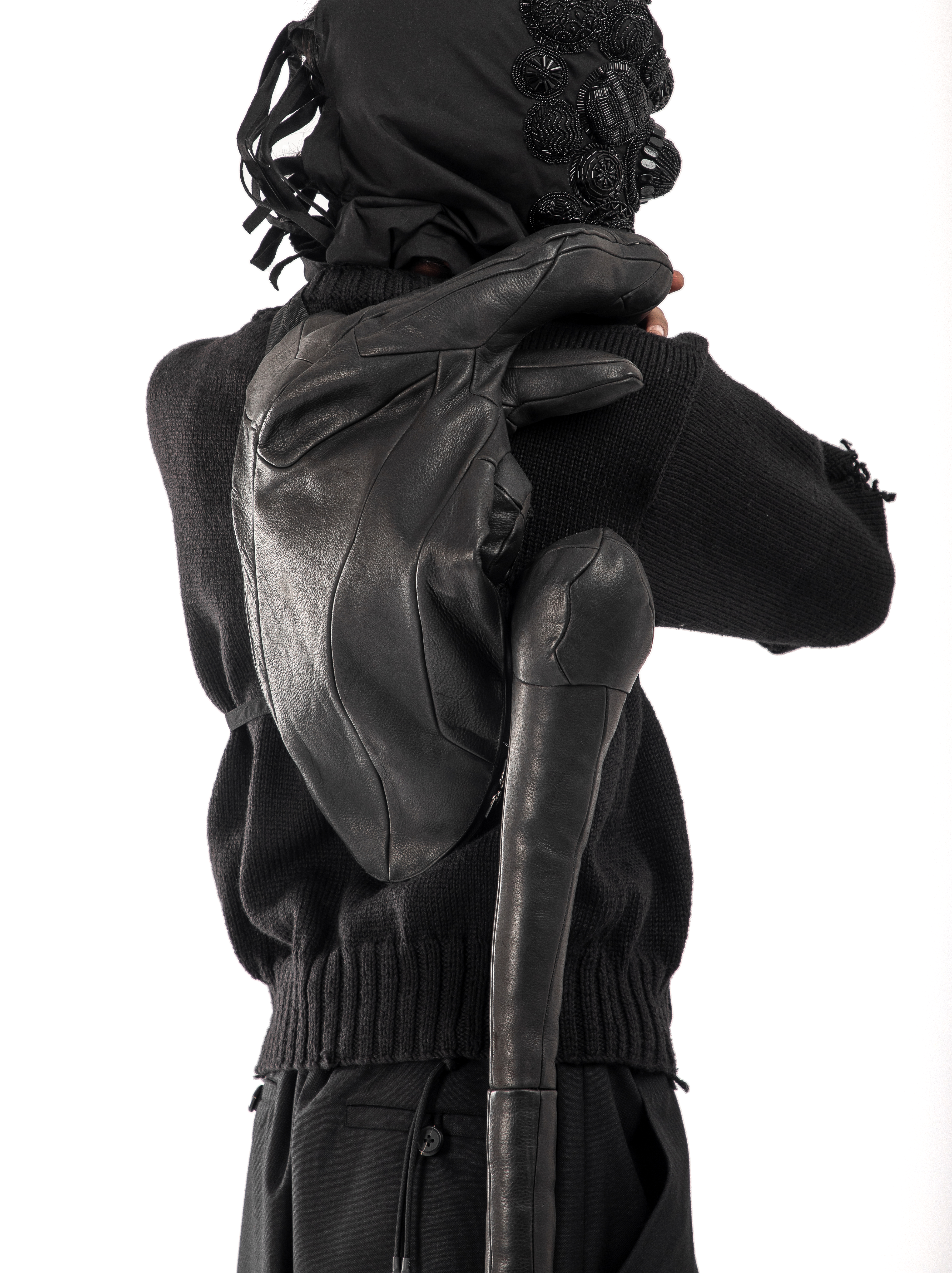 SHOULDER HYDRATION PACK