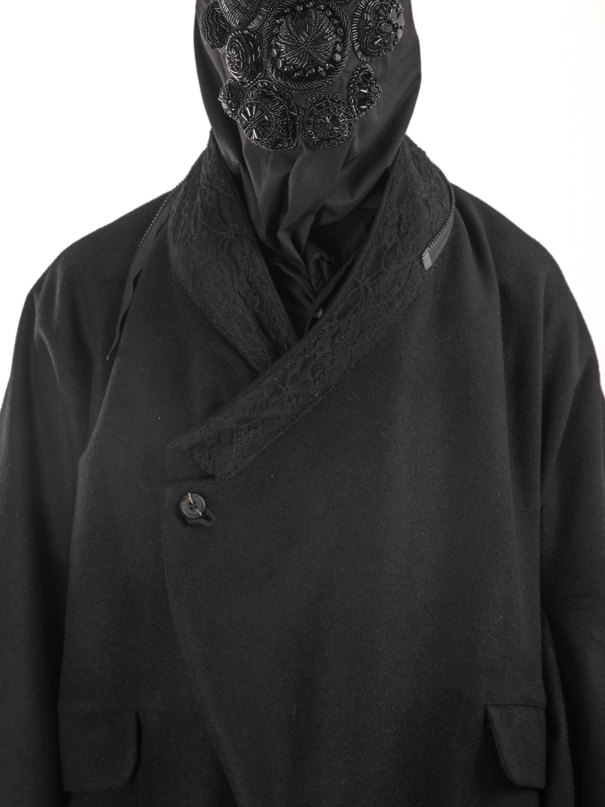 SHELTER JACKET