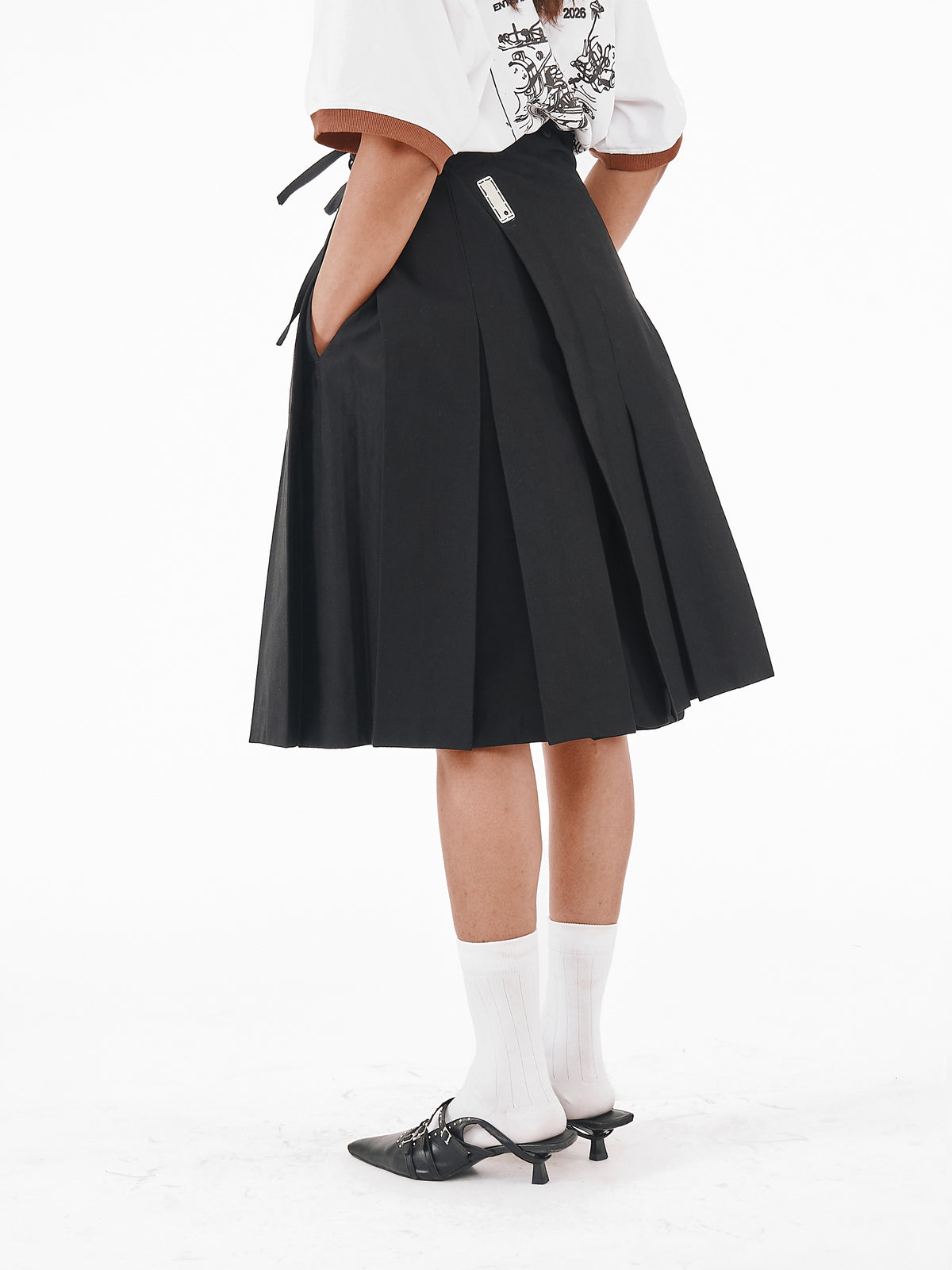 NO-CINCH SKIRT