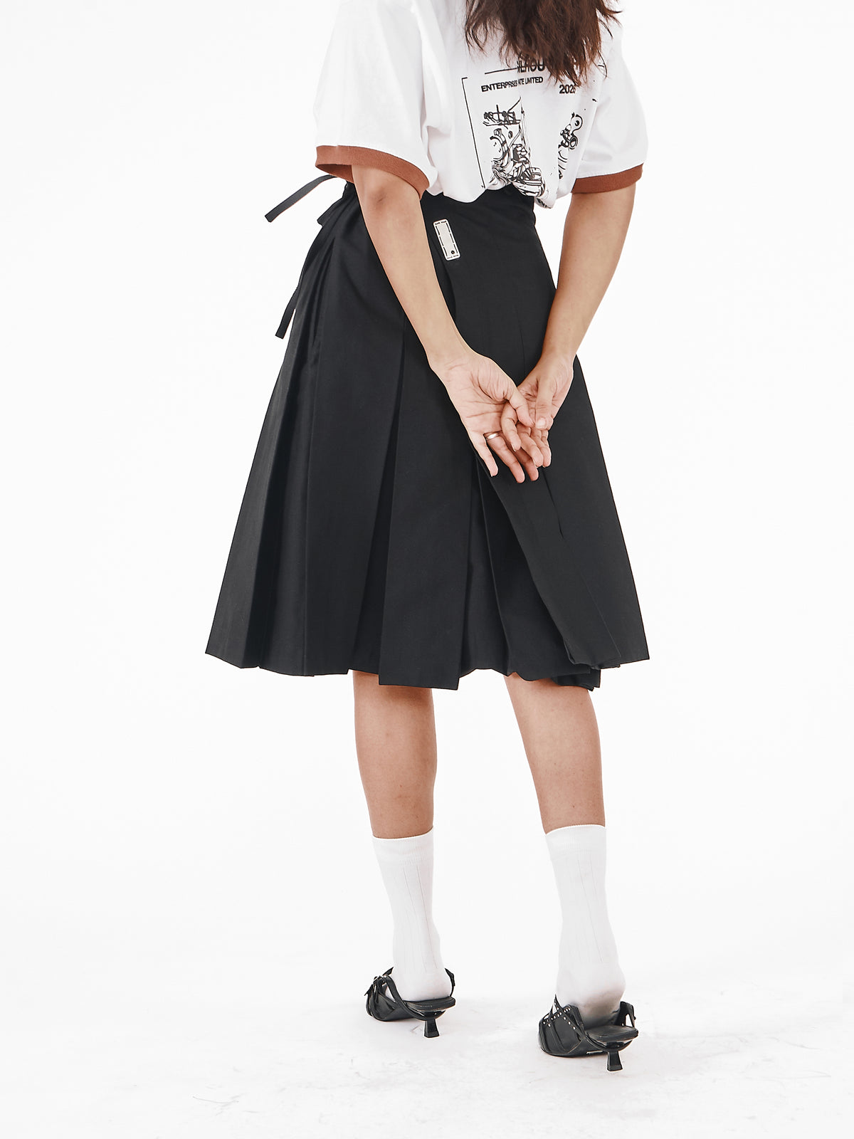 NO-CINCH SKIRT