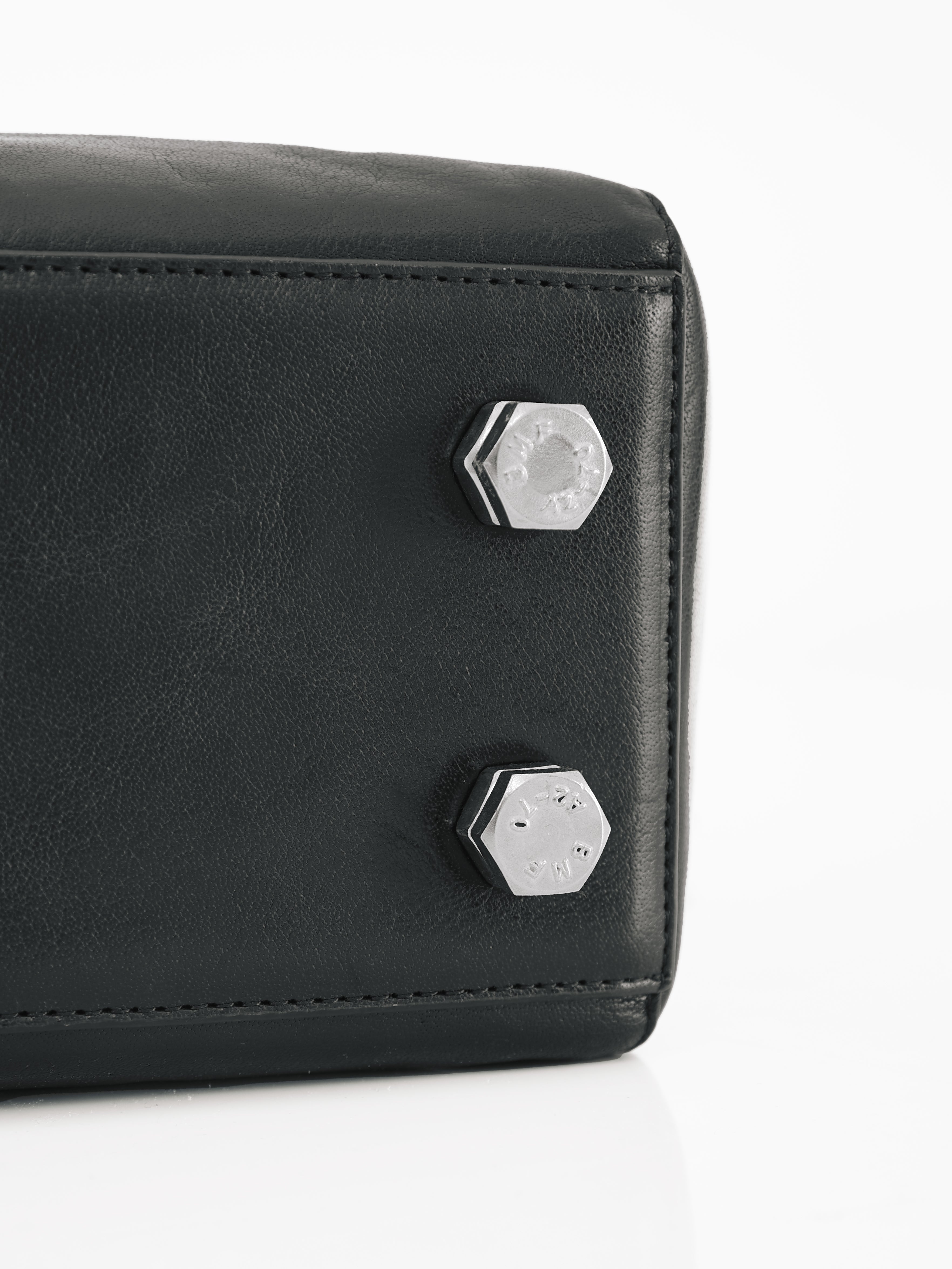 Industrial Hand Bag (20L) V2