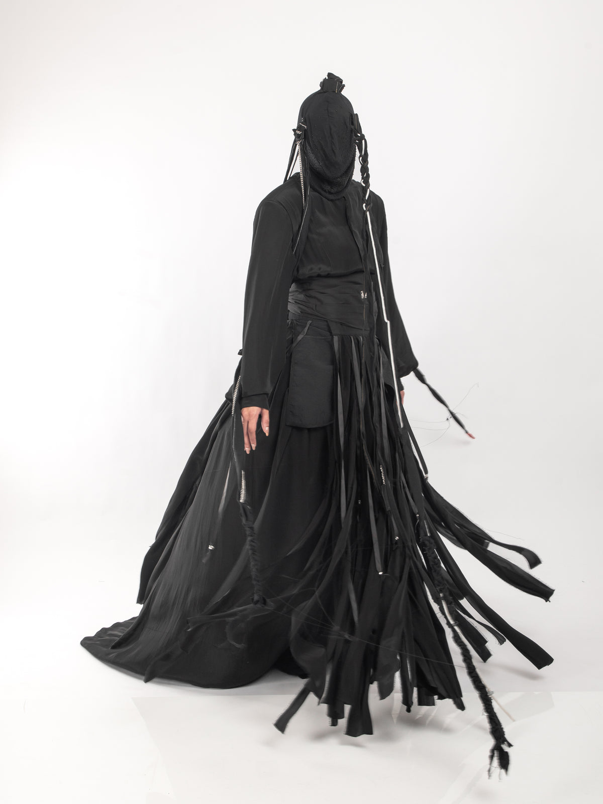 MODULAR GOWN – GARUDA_SS