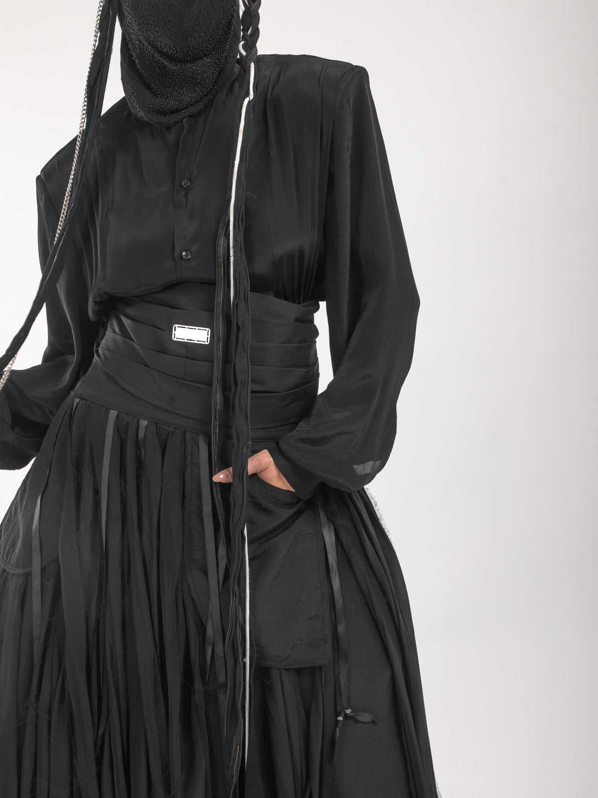 MODULAR GOWN