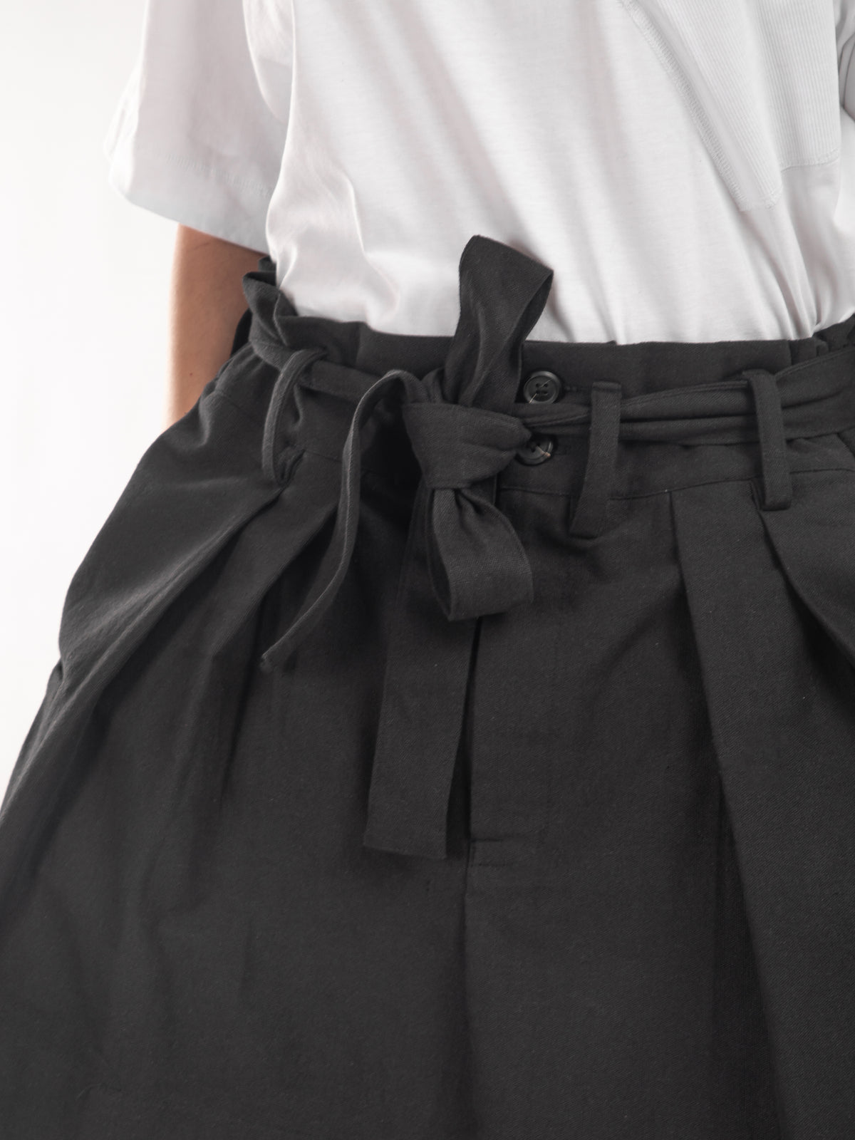 MASTERS MINI SKIRT