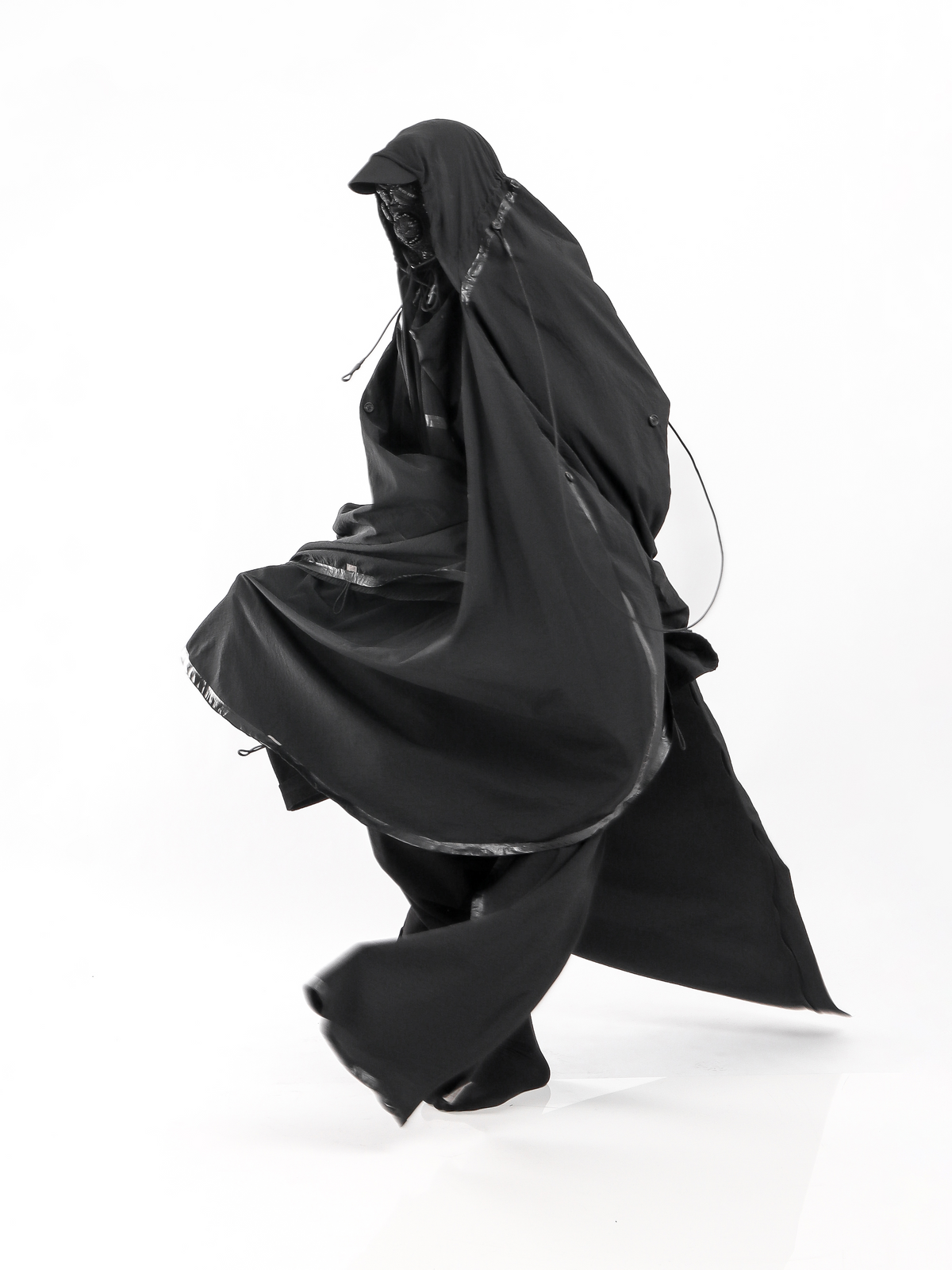 SHELTER PONCHO