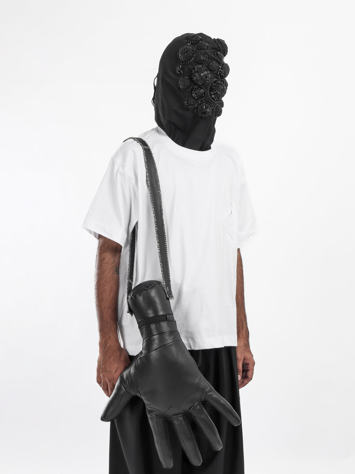 ANATOMICAL HAND BAG
