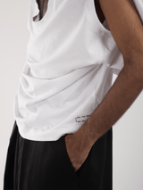 SIX HOLE TEE