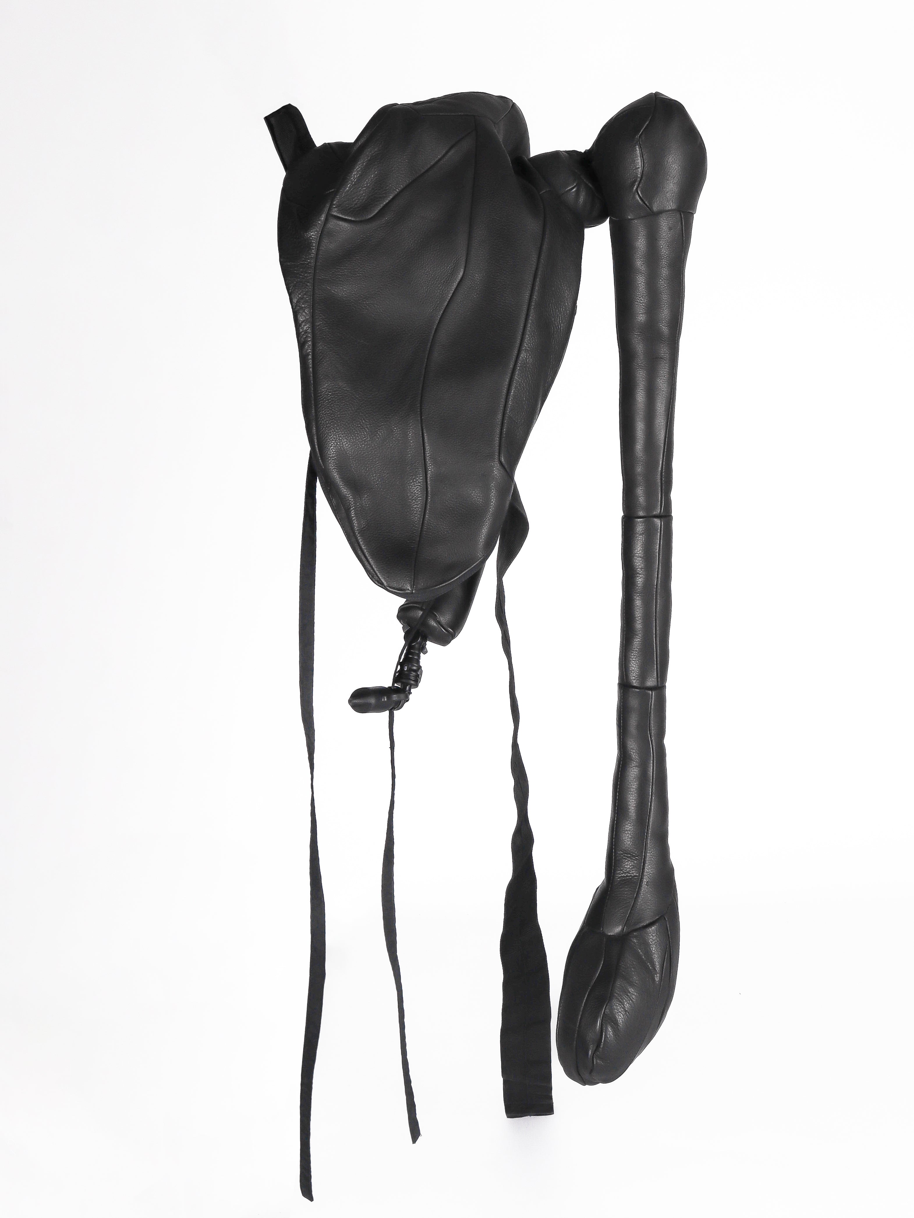 SHOULDER HYDRATION PACK