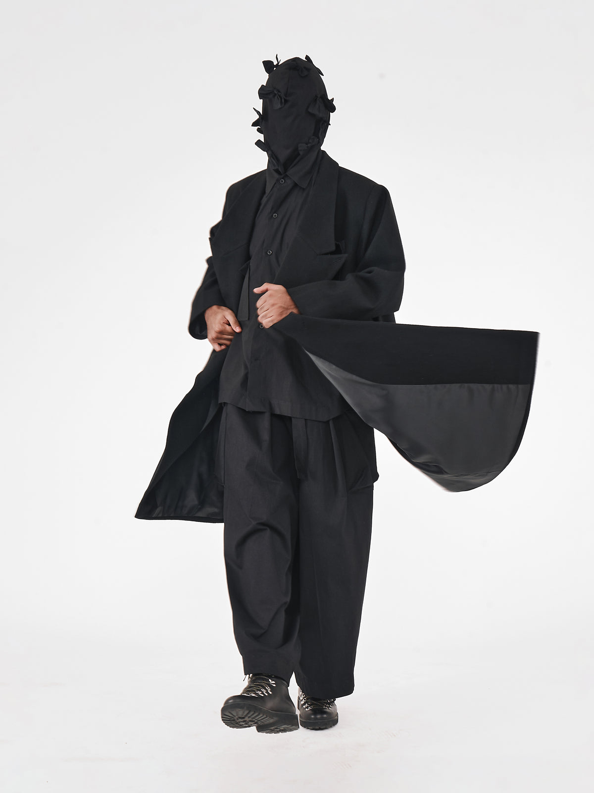 TRAUNCH COAT