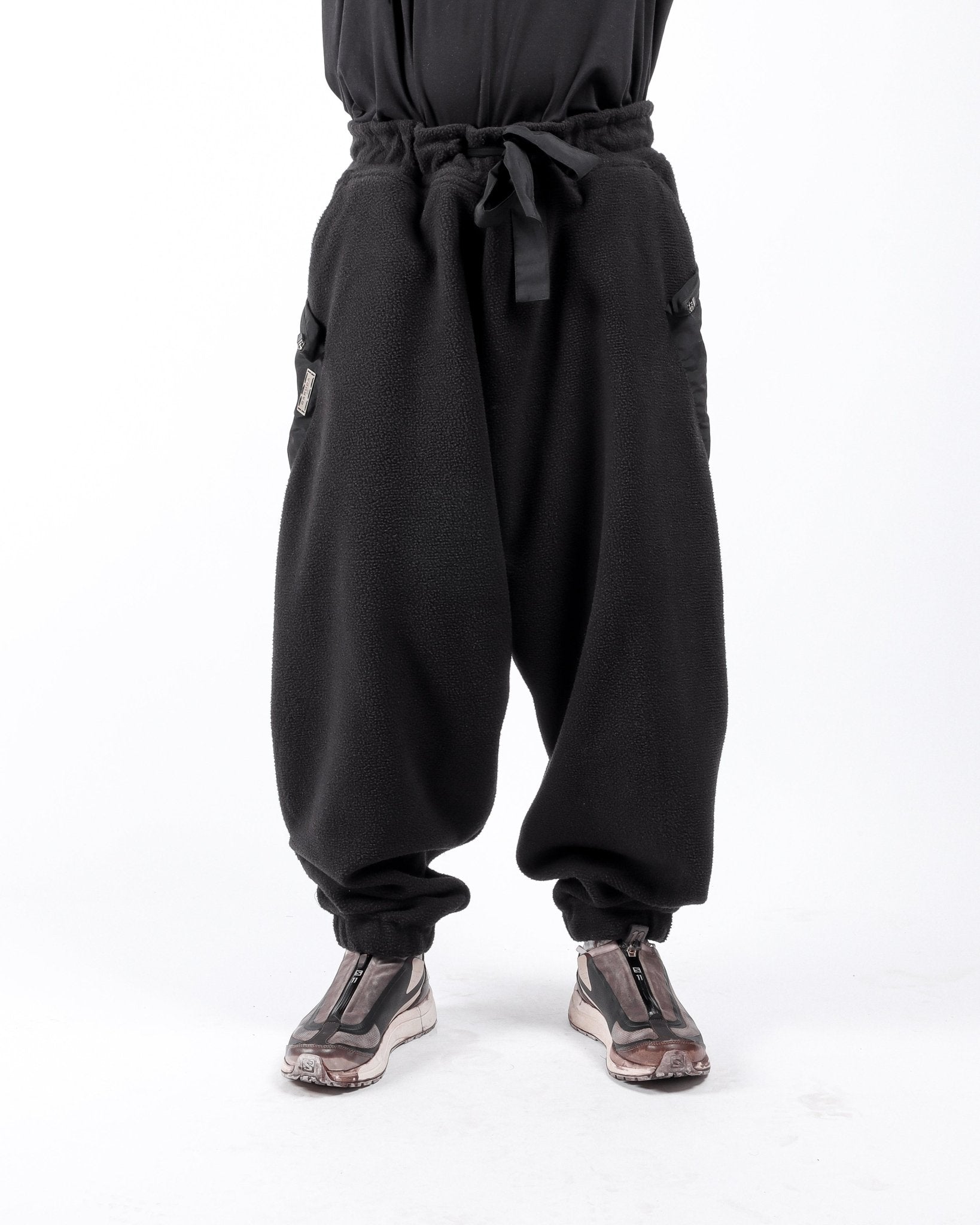 Fleece Cargo Sweatpants - GARUDA